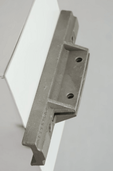 Cantilever wall bracket for signs